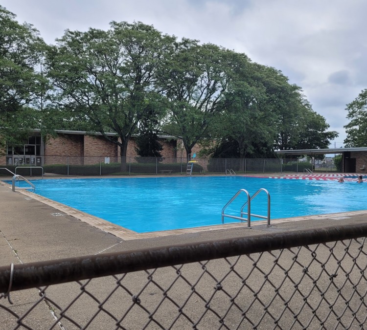 Levittown Hall Swimming Pool (Hicksville,&nbspNY)